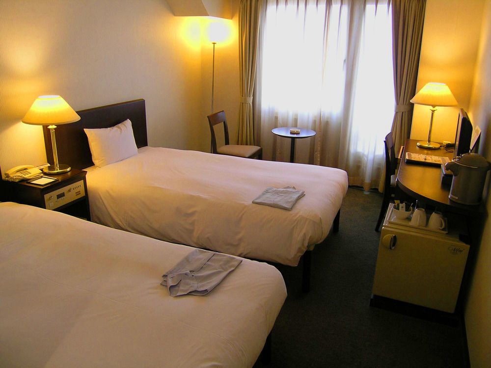 Hotel Yokohama Camelot Japan Kültér fotó
