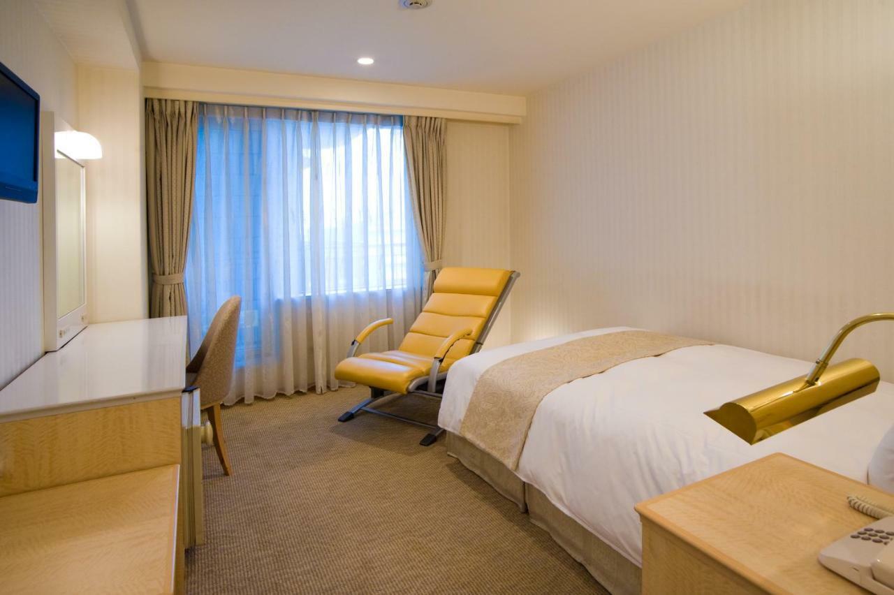 Hotel Yokohama Camelot Japan Kültér fotó